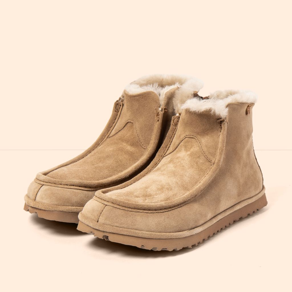 El Naturalista N5376 Tribu Boot