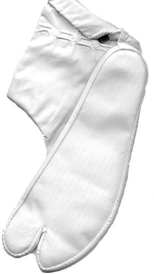 Traditional White Cotton Tabi Socks